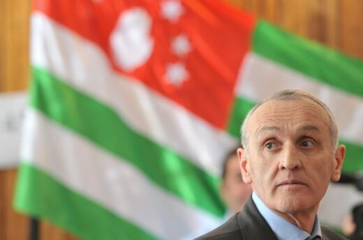 Prezydent Abchazji: należy położyć kres wojnie