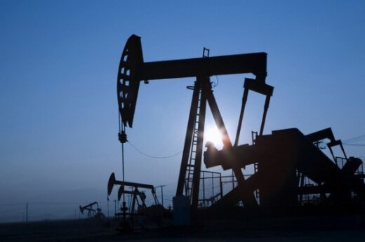Цены на нефть поднялись выше $80 за баррель