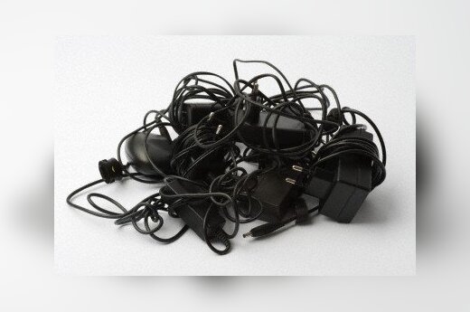 Nowe telefony bez ładowarek
