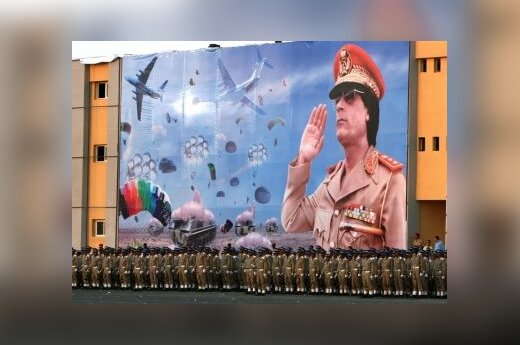 В Москву прибывает "должник" Каддафи