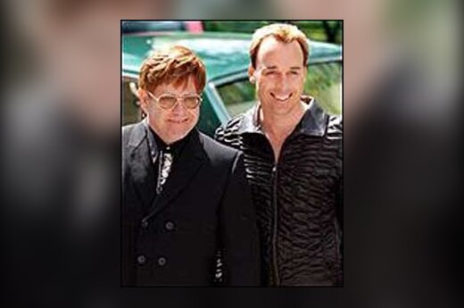 Elton John ir David Firnish