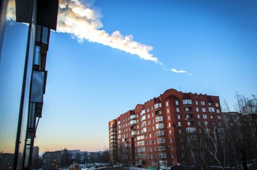 Rosja: Deszcze meteorytów. Ponad 400 osób rannych