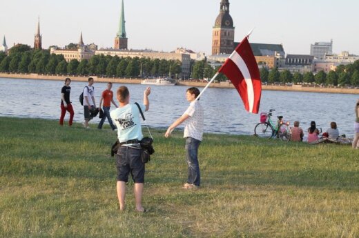 Łotwa tnie podatki