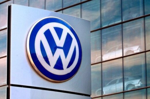 „Volkswagen“ aplenkė „Toyotą“ pagal parduodamus automobilius
