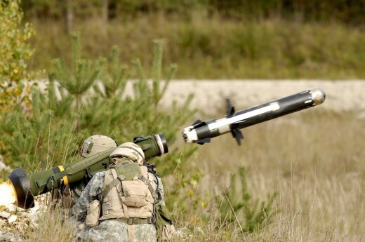 Javelin anti-tank missile