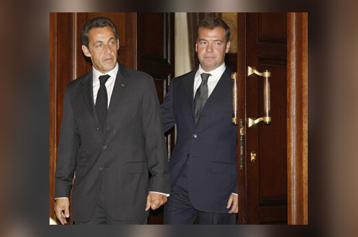 N.Sarkozy ir D.Medvedevas