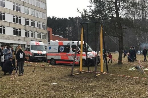В ходе празднования Дня физика на аттракционе пострадал студент
