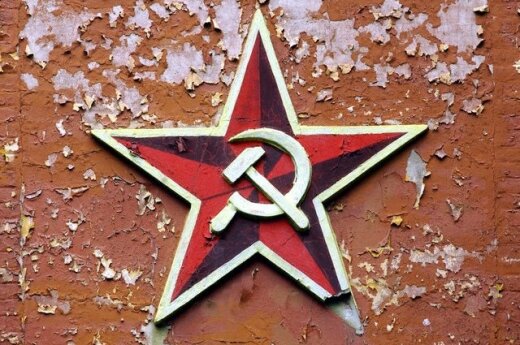 Karių kapinėse – įstatymais uždrausta sovietinė simbolika