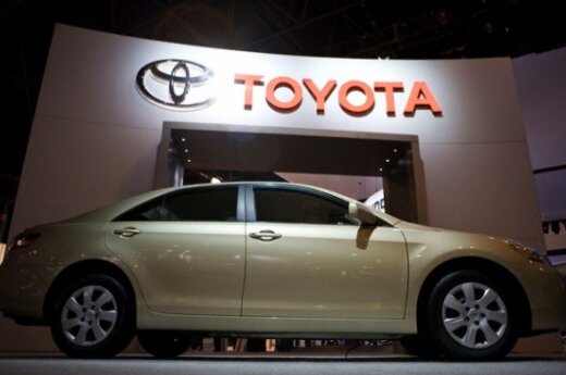 Dėl kilimėlių defekto – grėsmė „Toyotos“ reputacijai