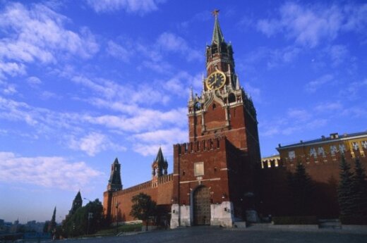 Кремль иронизирует, предлагая выдвинуть Ассанжа на Нобеля