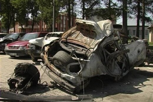 В лесу серьезно обгорел водитель BMW