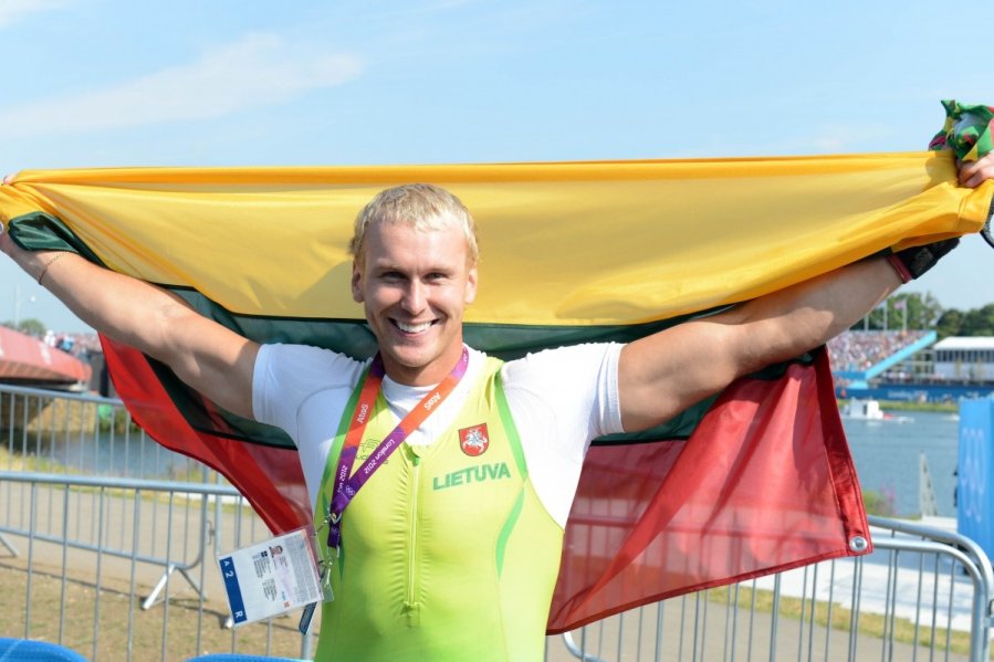http://gs.delfi.lt/images/pix/jevgenijus-suklinas-61641741.jpg