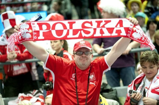 200 kilogramowa biało-czerwona duma