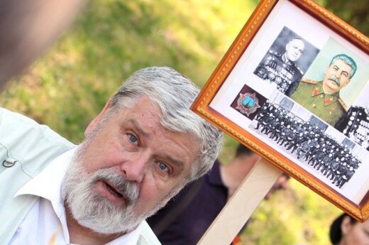 Były lider „Jedinstwa” dziwi się dlaczego na Litwie nie szanuje się Stalina